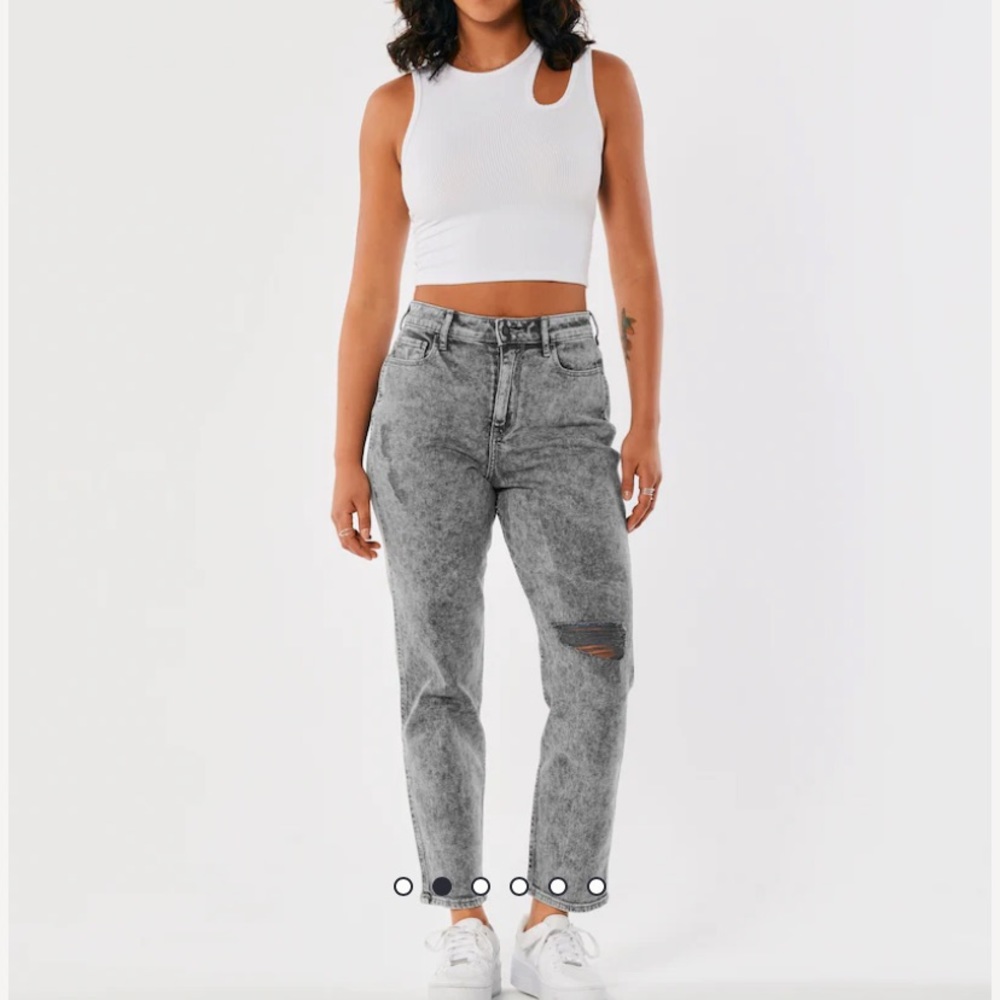 Hollister Ultra High Rise Gray Distressed Acid Wash Mom Jeans